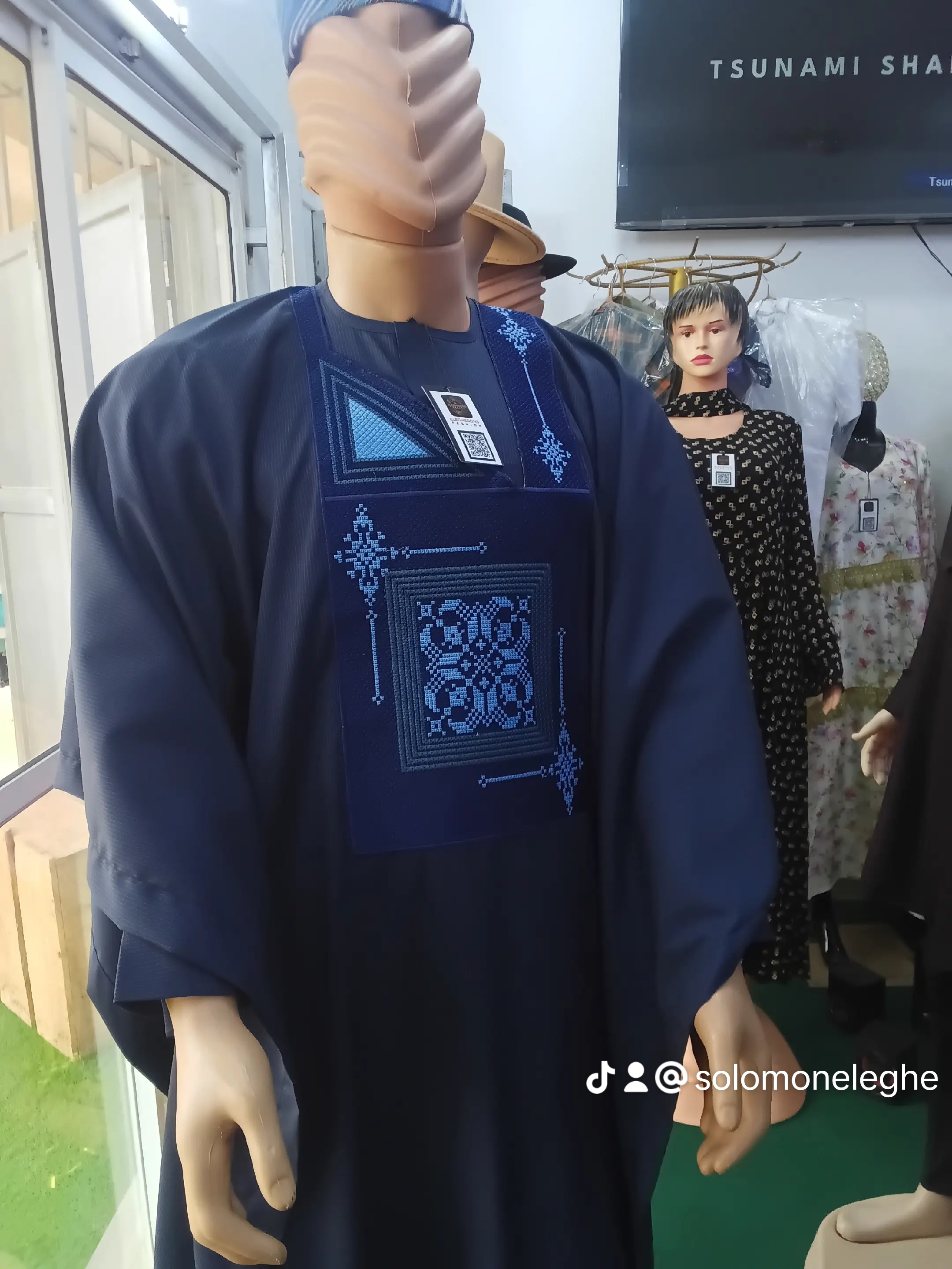 Navy blue Agbada